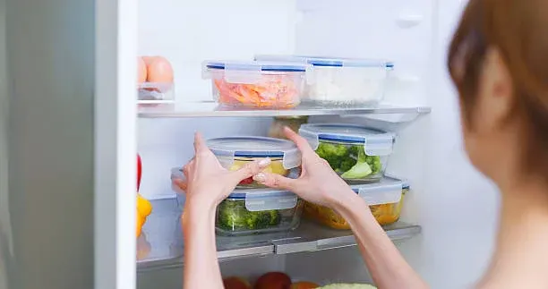 냉장고에 넣었다고 안심할 수 없는 여름철 남은 음식