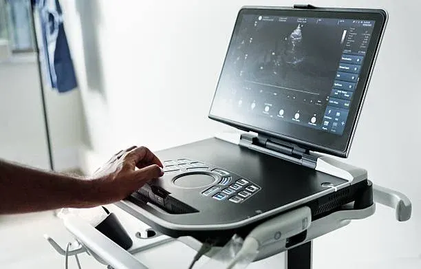 의료기기 버튼 하나도 안전 문제, 사용성 평가가 환자 사고를 줄인다