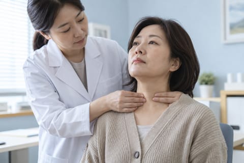 갑상선기능저하증, 추위 타고 변비 늘었다면 동반 변화 살펴야