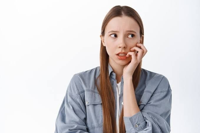 샤워는 식전과 식후 언제 하는 것이 좋을까? 소화와 혈액순환에 미치는 영향