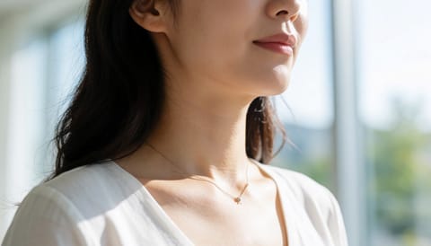 귀걸이 목걸이 닿는 자리 피부염, 니켈 알레르기 가능성 살펴야