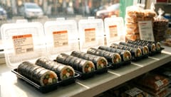 덥게 보관한 김밥 먹어도 될까… ‘황색포도상구균’ 식중독 주의