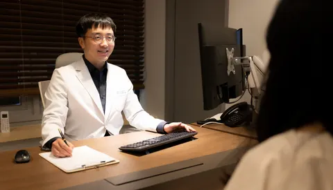 “괜찮은 척, 그만하세요”… 우울증은 감정이 아닌 ‘질병’입니다