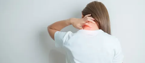 목 뒤 멍울, 단순 근육 뭉침 아닐 수도…‘림프절염’ 의심해야