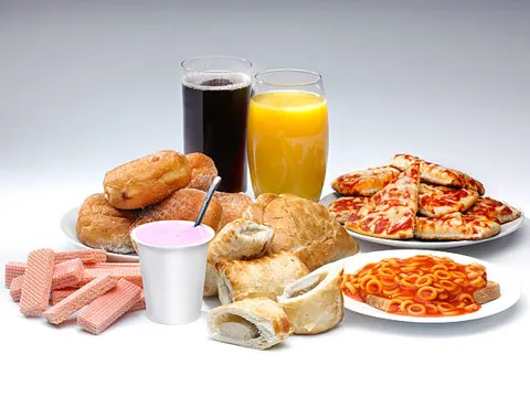 “하루 한 끼도 위험하다” — 초가공식품, 소량 섭취도 만성질환 위험↑