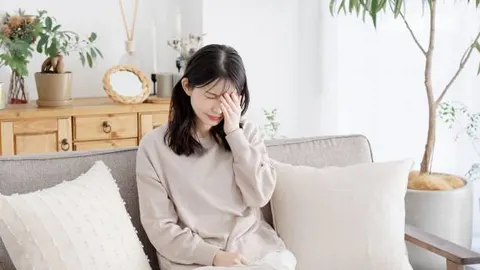 한쪽 머리가 지끈거린다 편두통 단순 두통과 다르다