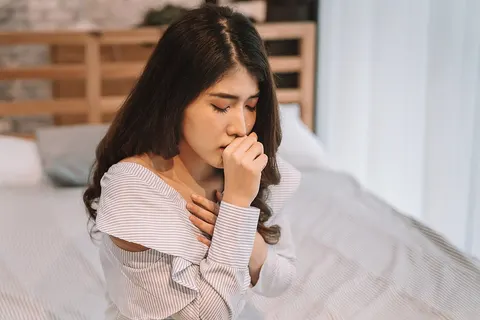 아침마다 반복되는 마른기침, 단순 감기 아닌 ‘숨은 질환’ 신호일 수도