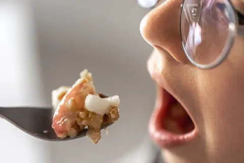자꾸 입이 쓴맛이 느껴진다면, 단순 기분 문제가 아닐 수 있다